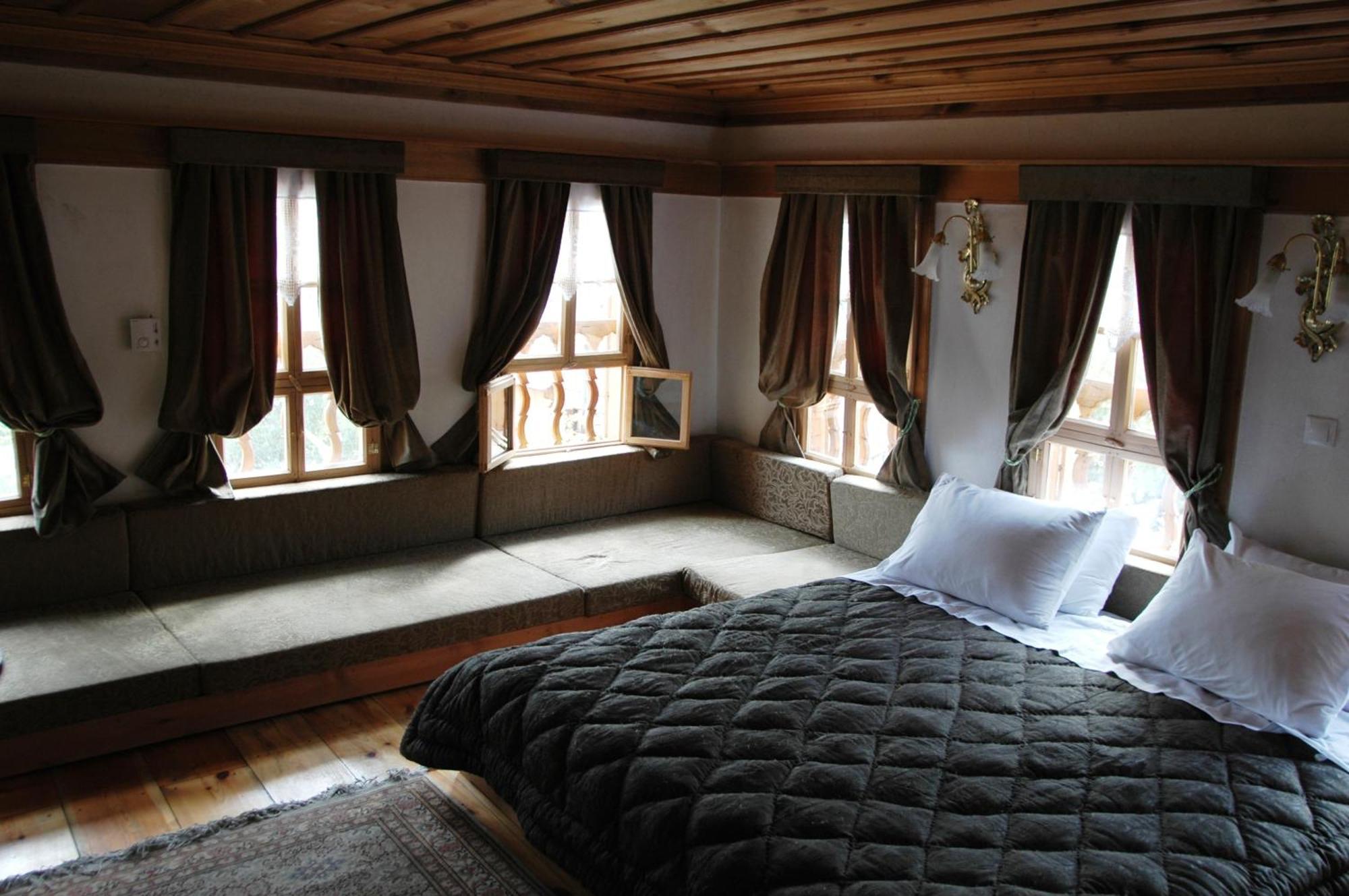 Hotel Gulevi 3*