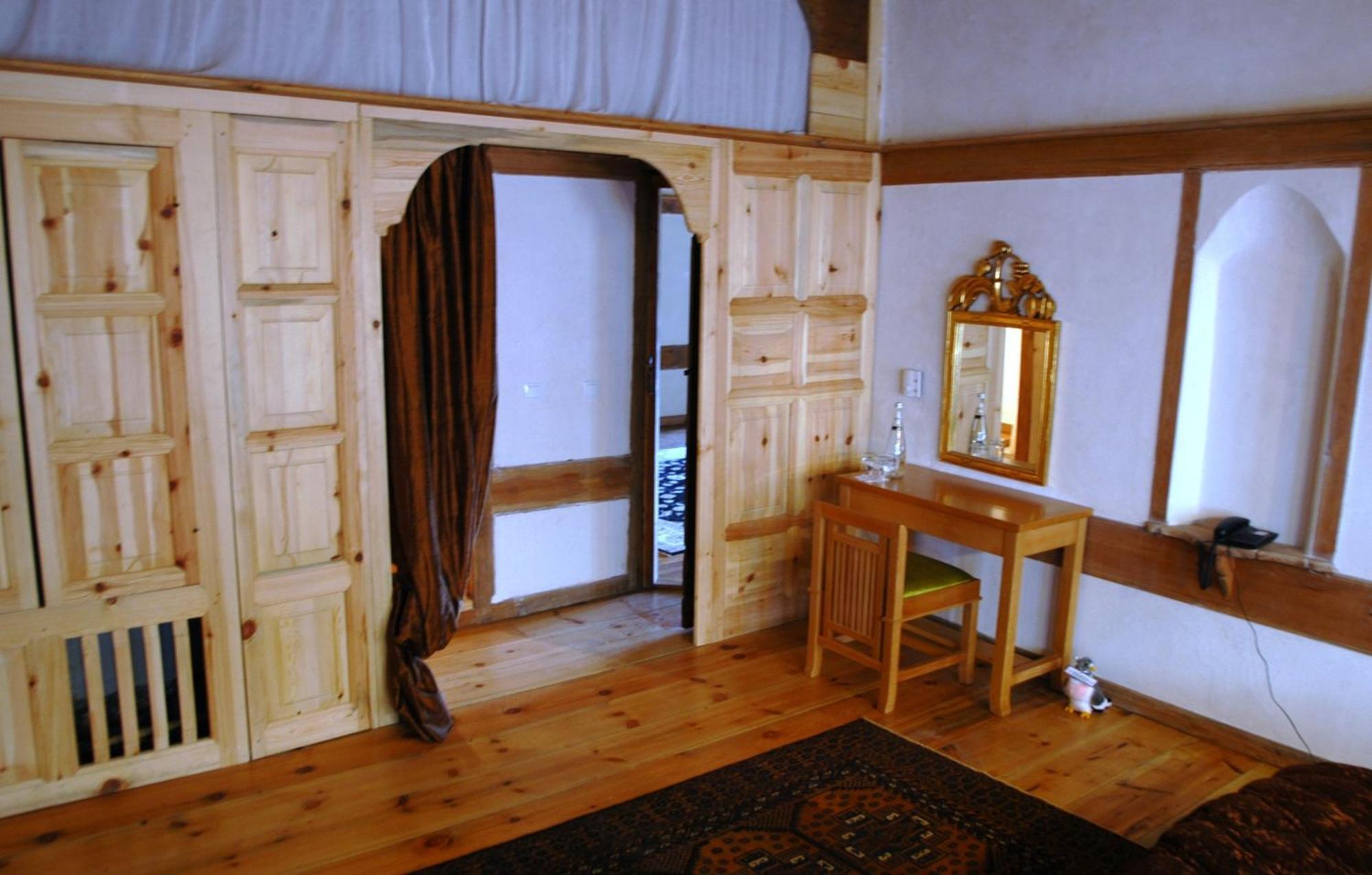 Отель Gulevi