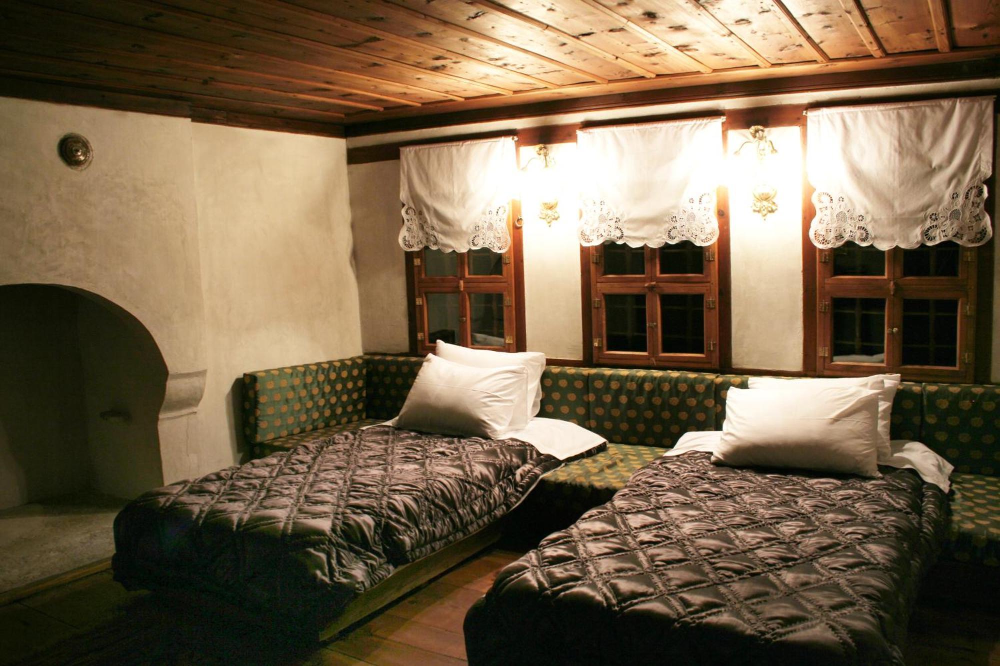 Gulevi 3*